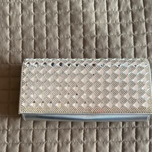 Elegant silver beaded evening bag